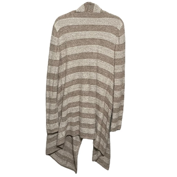 Barefoot Dreams Bamboo Chic Lite Calypso Wrap Cardigan - Picture 3 of 9